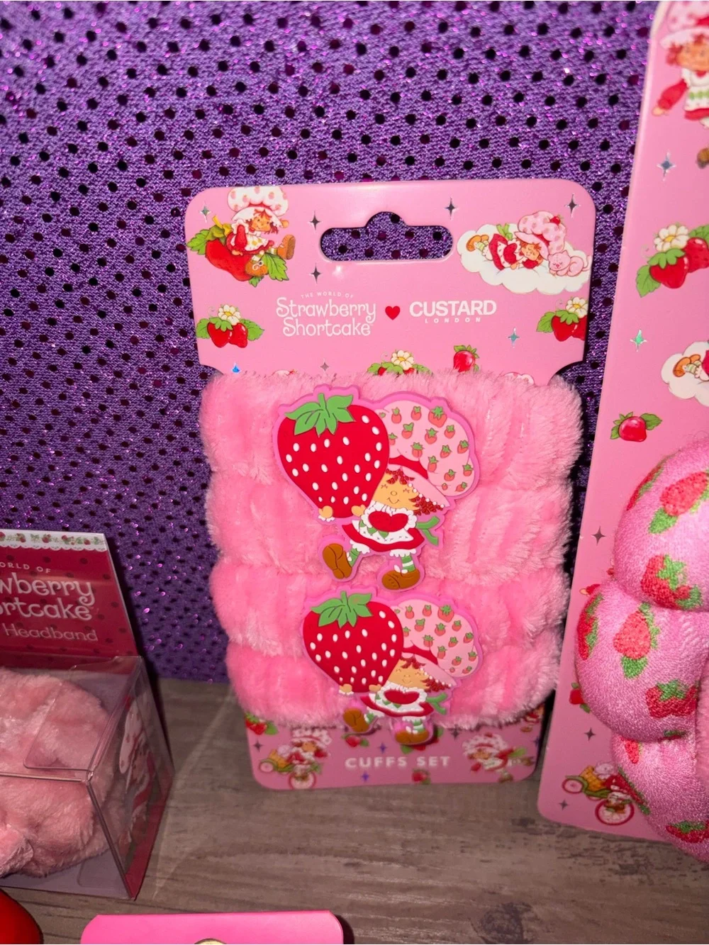 Strawberry Shortcake Bundle Kawaii Spa Gift Set Socks Shower Cap Accessories - Picture 4 of 8